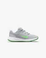 Nike Revolution 6