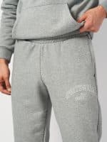PUMA ESS+ LOGO LAB Gradient Sweatpants FL cl - Image 3