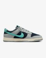 NIKE DUNK LOW RETRO PREMIUM LIGHT / PUMICE GREEN / FROST