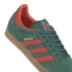 ADIDAS ORIGINALS GAZELLE             CGREEN/PRERED/GUM3 - Image 7