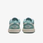 NIKE WMNS AIR JORDAN 1 LOW - Image 4