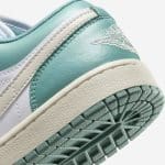 NIKE WMNS AIR JORDAN 1 LOW - Image 7