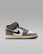 AIR JORDAN 1 L MID SE GS - Image 2