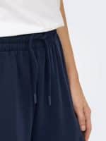 ONLY ONPFREI EMBR HW SWEAT SHORTS - Image 4