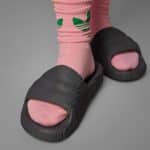 ADIDAS ADILETTE 22         GREFIV/GREFIV/CBLACK - Image 14