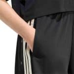 ADIDAS W STA SEAS M SH     BLACK/OWHITE/CRLI - Image 4