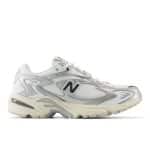 NEW BALANCE 725 - FOOTWEAR CLASSICS