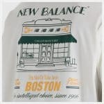NEW BALANCE ΜΠΛΟΥΖΑ GRAB A BITE BOSTON T-SHIRT - Image 4