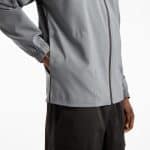 NEW BALANCE ΜΠΟΥΦΑΝ SPORT WOVEN JACKET - Image 4