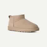 UGG Classic Ultra Mini - Image 3