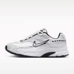 NIKE  WMNS INITIATOR