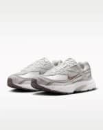 NIKE  WMNS INITIATOR - Image 3